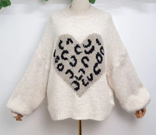 SALE Leopard heart knit ecru