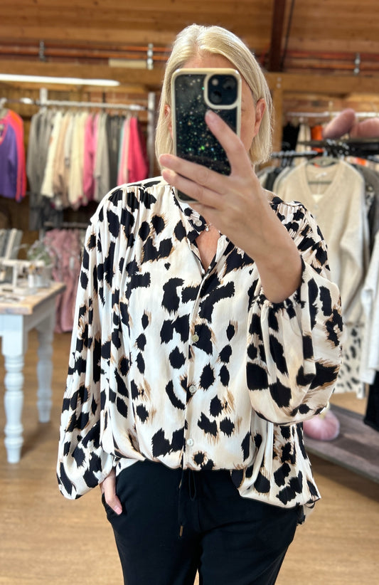 SALE Leopard print blouse