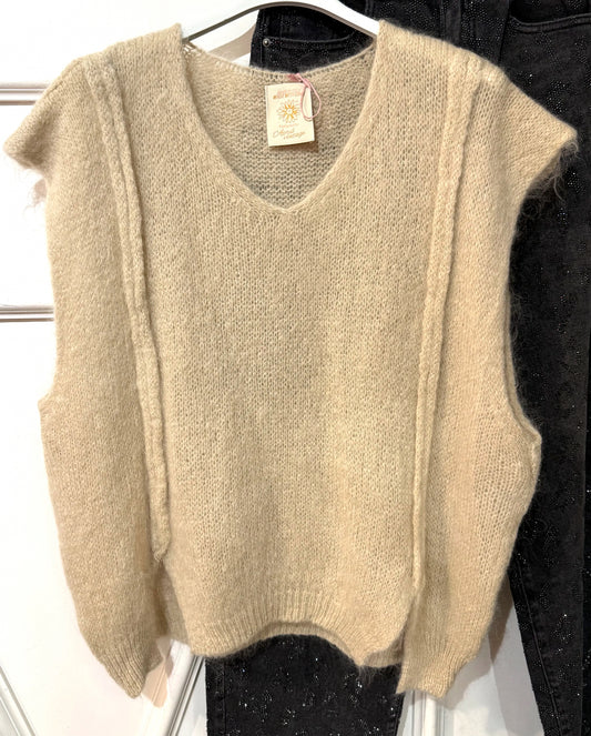 Tank knit seam detail - ecru