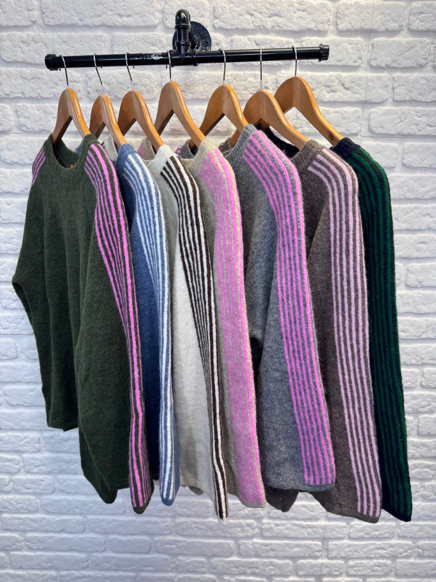 Stripe sleeve knit cream/choc
