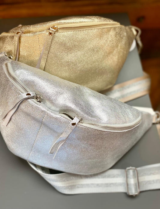 Leather sling bag silver