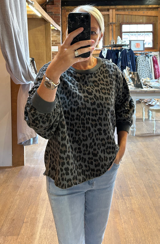 Leopard sweatshirt grey