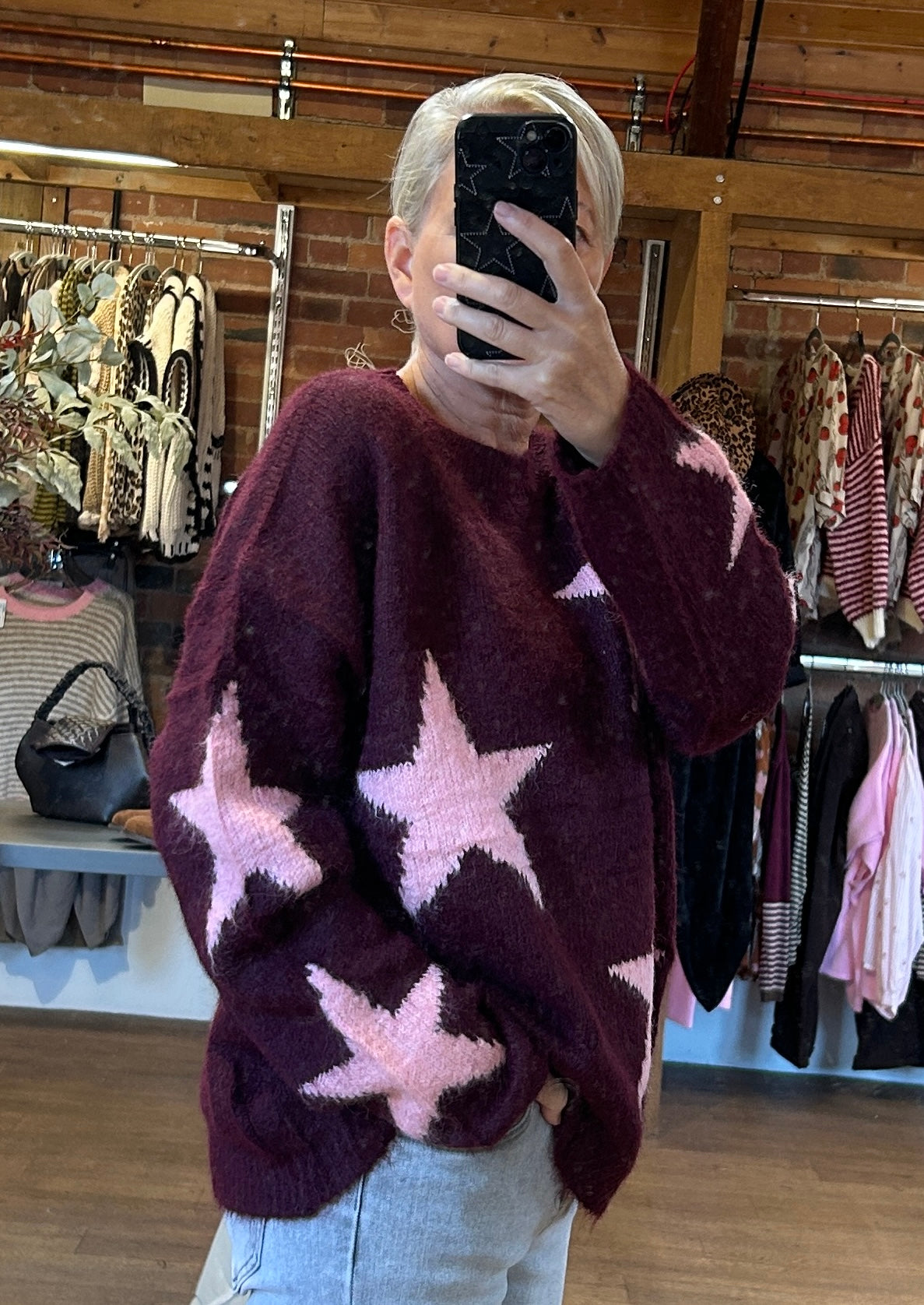 Wine knit/pink stars