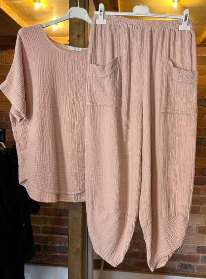 Cheesecloth top & trousers set dusky pink